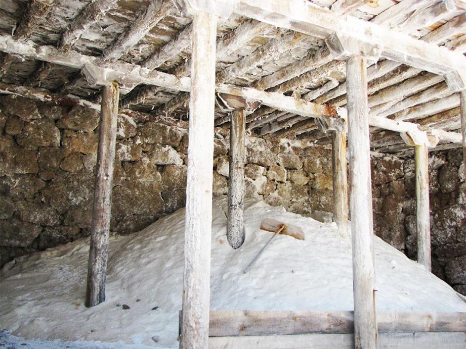 Casa Rural Madera Y Sal Salinas de Anana Esterno foto